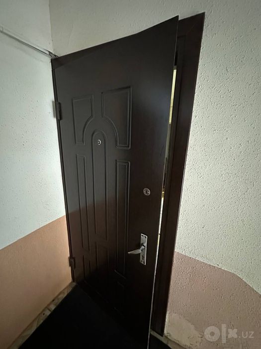 Продается железная Дверь