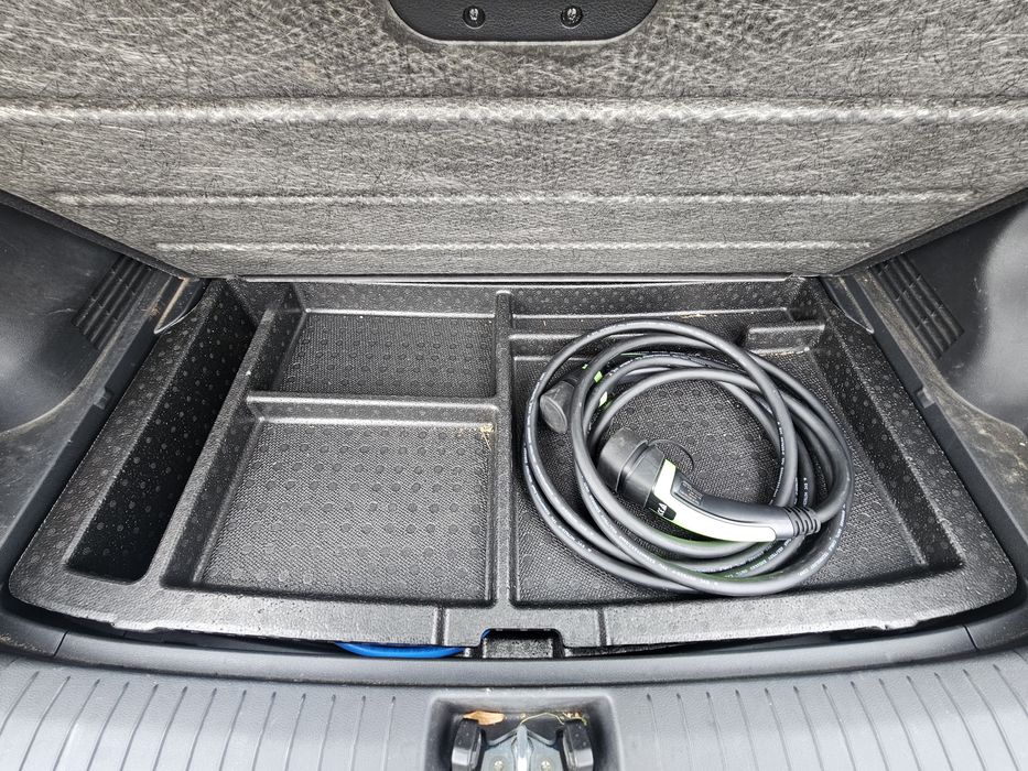 Hyundai Kona EV 39 kWh - 12500 fara TVA (TVA deductibil)