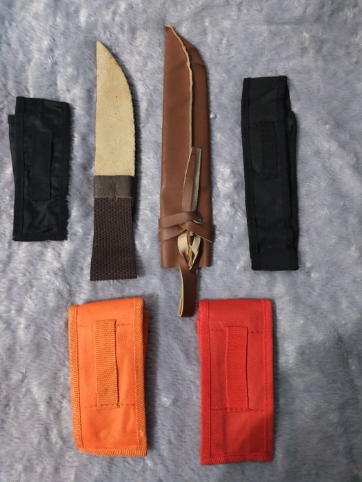 Чехлы для ножей.