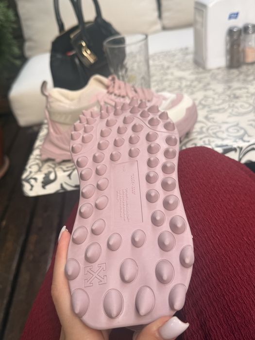 Off White ODSY 1000 PINK