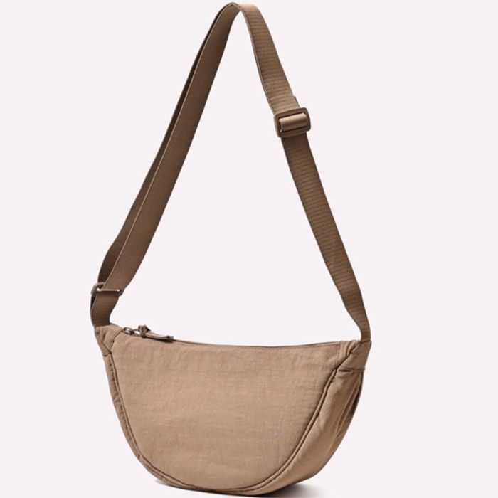 Сумка «бананка» через плечо