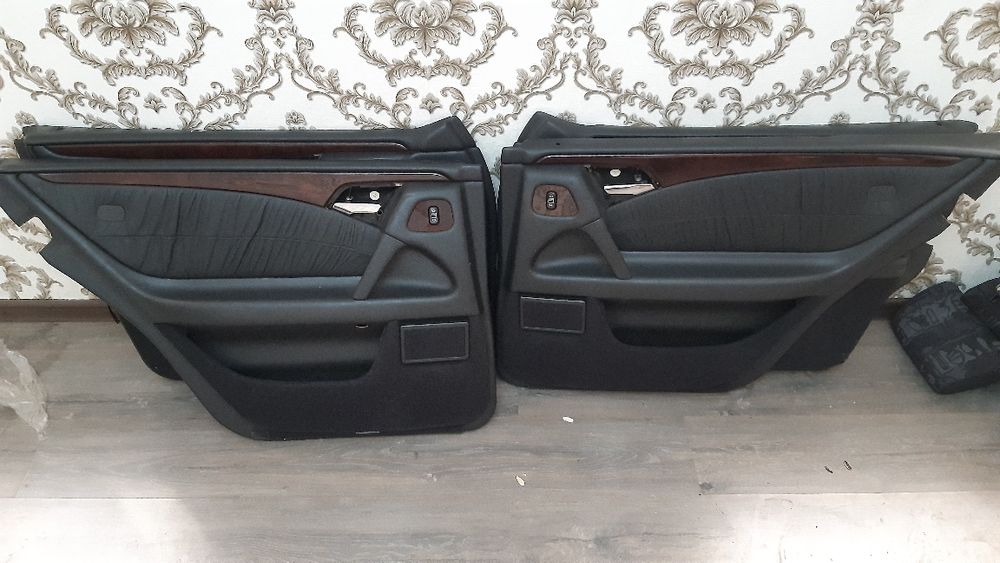 Мерседес 210 210