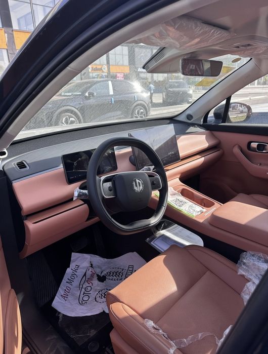 Leapmotor C16 FULL dop opsiya 2025