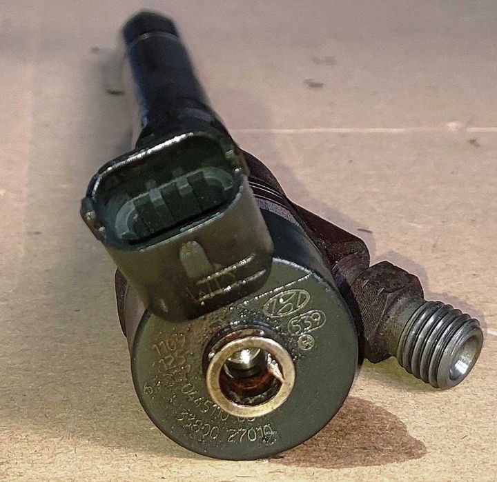 Set 4 injectoare diesel Hyundai CRDI D4EA