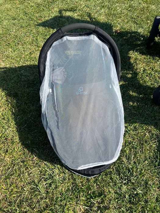 Количка Queeny триколка