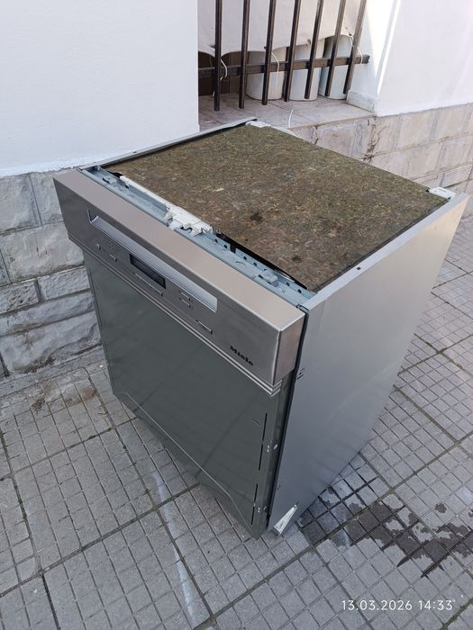 Съдомиялна за вграждане miele