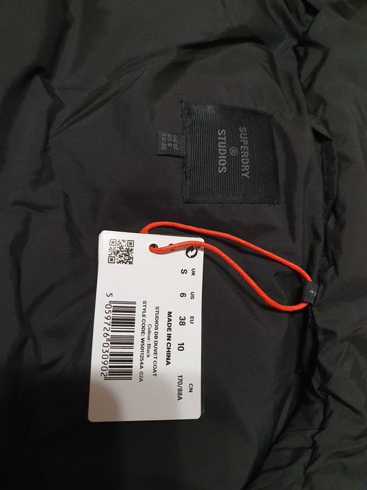 Ново яке SUPERDRY ном. 38