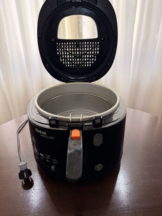 Tefal Simply One Friteuză Electrică XL 1,2 Kg model FF1608