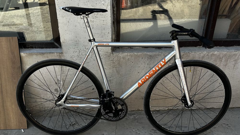 ardently arena lite / L size