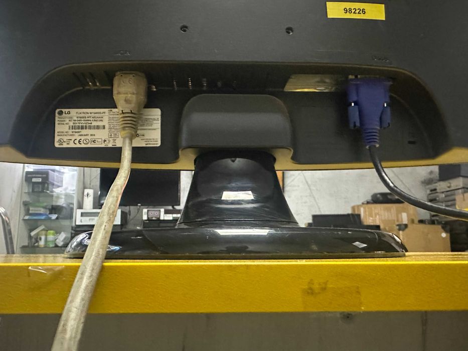 Монитор LG 19"    Flatron W1943-SS