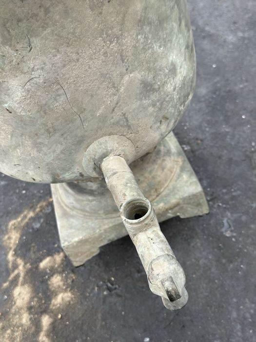 Продам старинный царский самовар