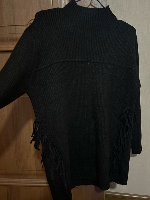 Черная классическая кофта