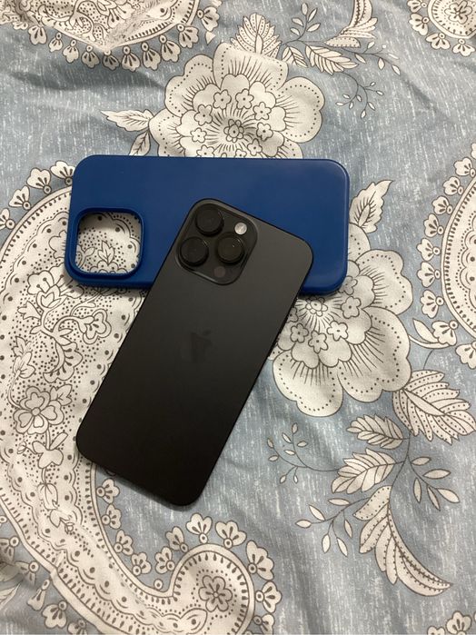 Iphone 16 pro max [256 GB] обмен на Macbook