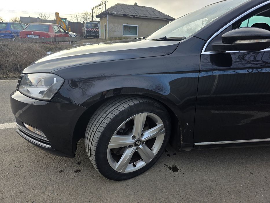 Aripa LC9X Passat B7 Stanga/Dreapta