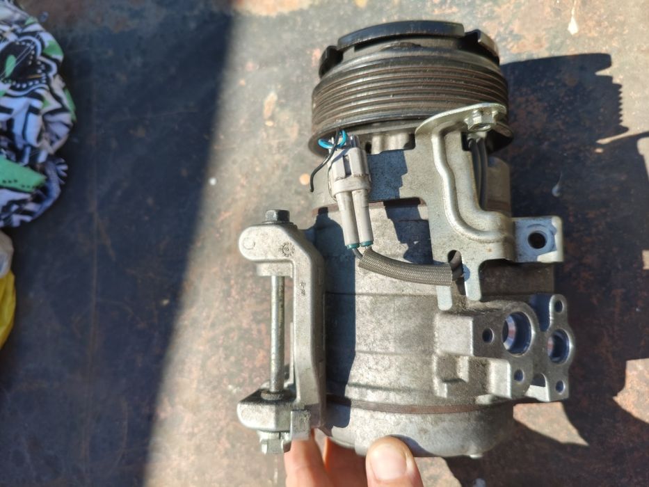 Компресор за климатик за Subaru outback 2010 -2.0 -150 diesel