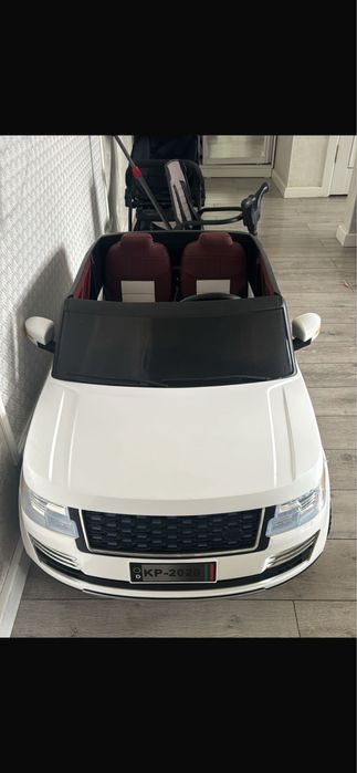 Детская машина land rover