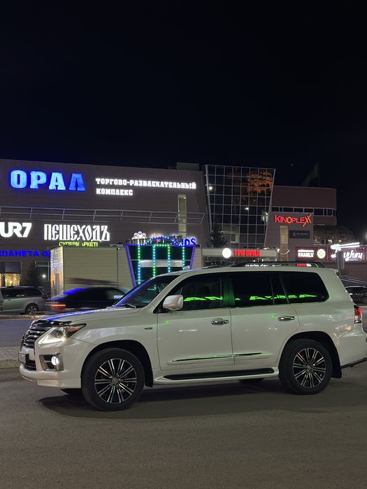 Аренда авто лексус 570