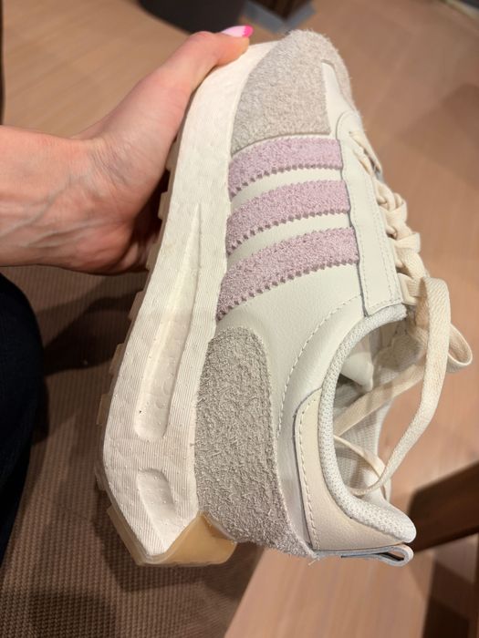 Adidas  Номер  EU 40 и 2/3  UK 7