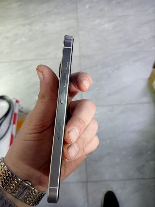 Iphone 15pro с гарантией