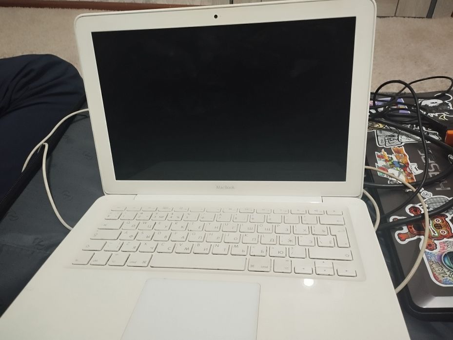 Ноутбук apple MacBook