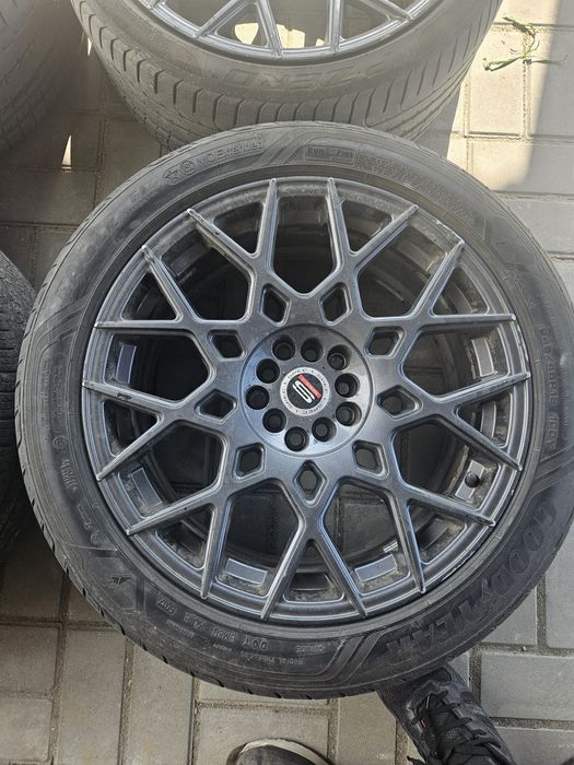 Диски r18 среднее состояние, вместе с резиной,.