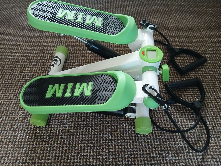 Vând stepper cu corzi