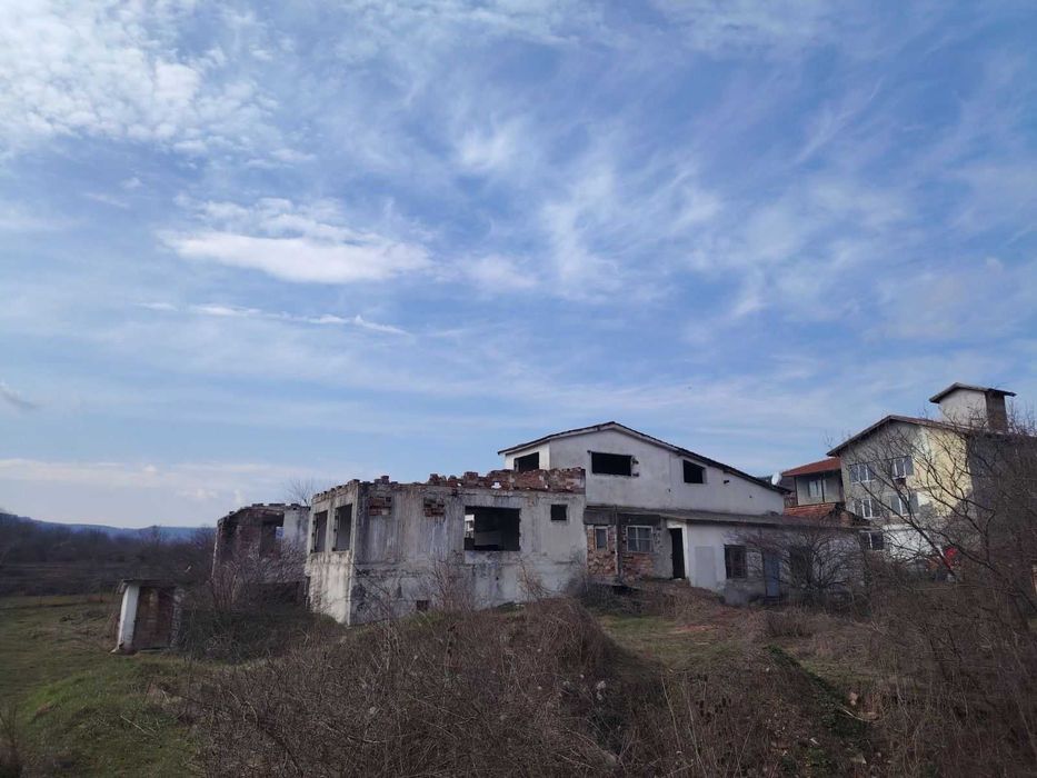 Бивша кланица в гр. Ловеч !