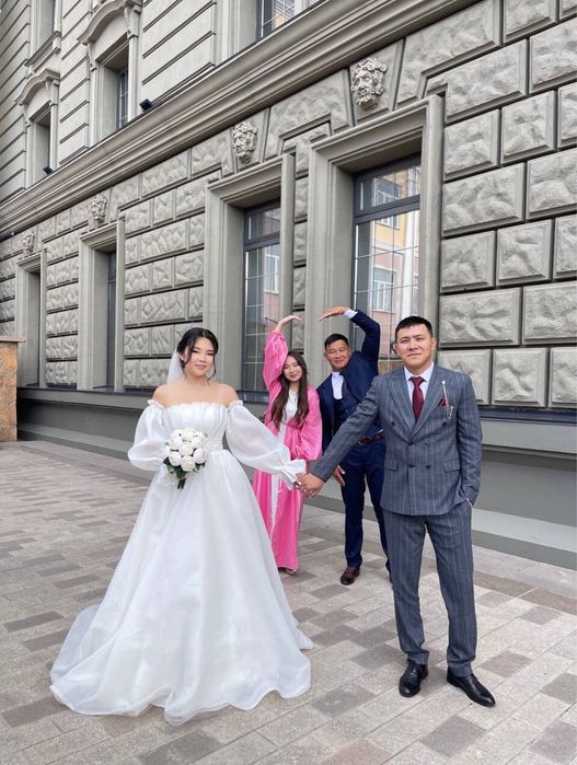 Свадебное платье