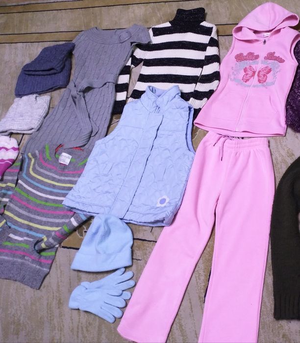 Одежда на девочку 6-8 лет