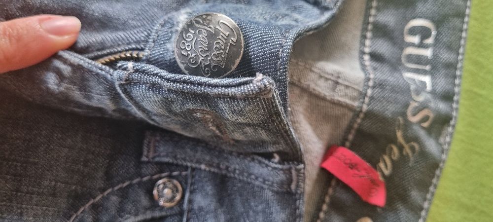 Blugi firma de top prețuri fără concurență