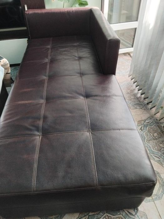 Кожен разтегателен диван