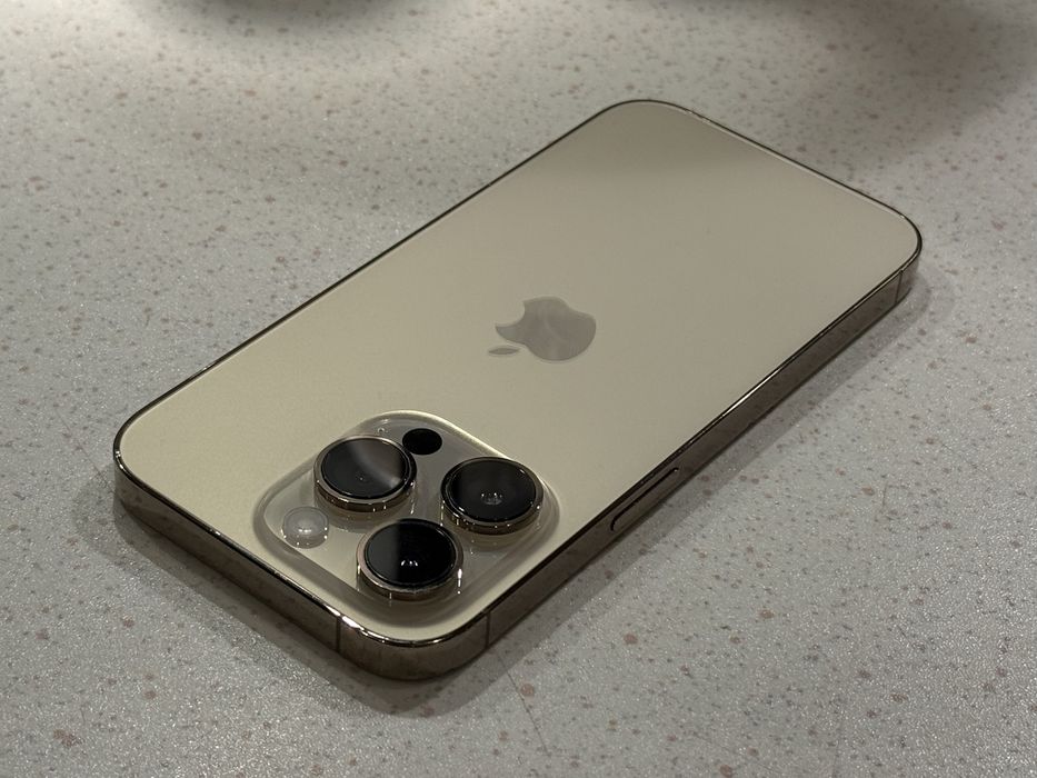 iPhone 14 Pro 256GB Gold – Отличен, 100% Батерия.