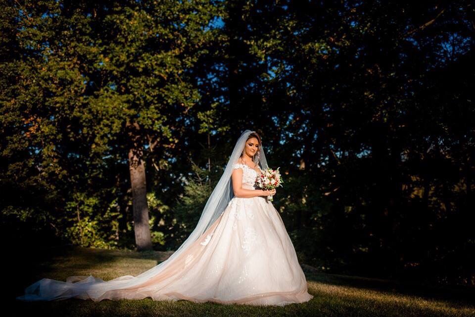 Vand rochie de mireasa Milla Nova