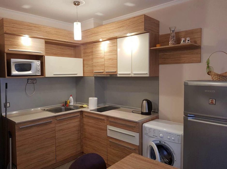 Дава се под наем Двустаен апартамент в Бургас, Сарафово - 55 кв.м за 382.5 € - Снимка #1