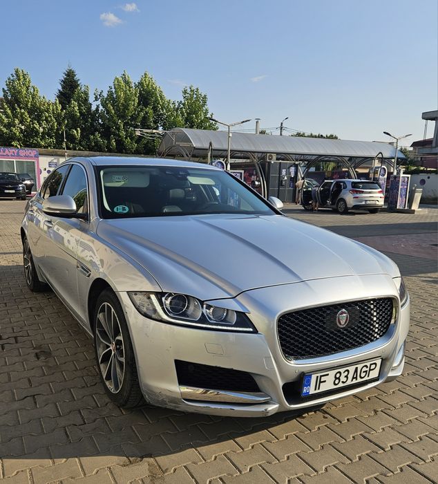 Reducere 7000 euro fix  Jaguar XF 2016 2.0d Automata 180cp cu 269.000 km  perfect functionala