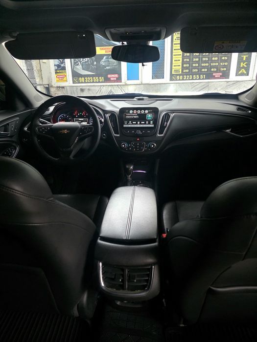 Malibu 2.4 Sotiladi srochna  ( tozza ) Малибу сотилади срочна