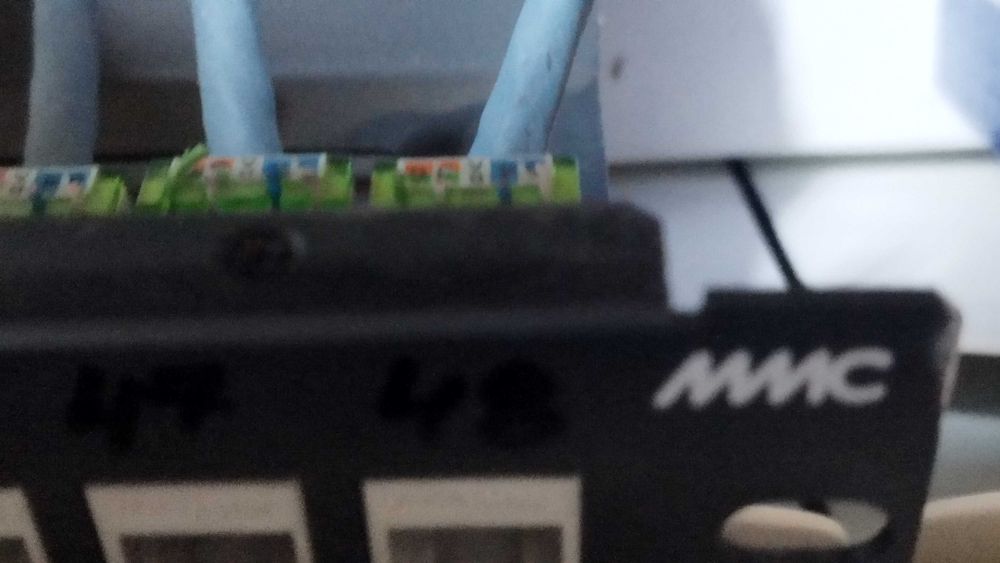 Пач панел 5е cat. - 24 порта за рак - сърварен шкаф 1U MMC