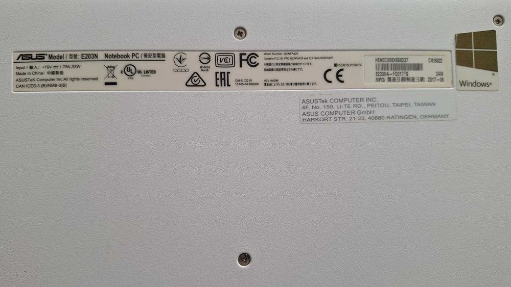 ASUS Notebook E203N (Win11 25H2 Home] - stare foarte buna