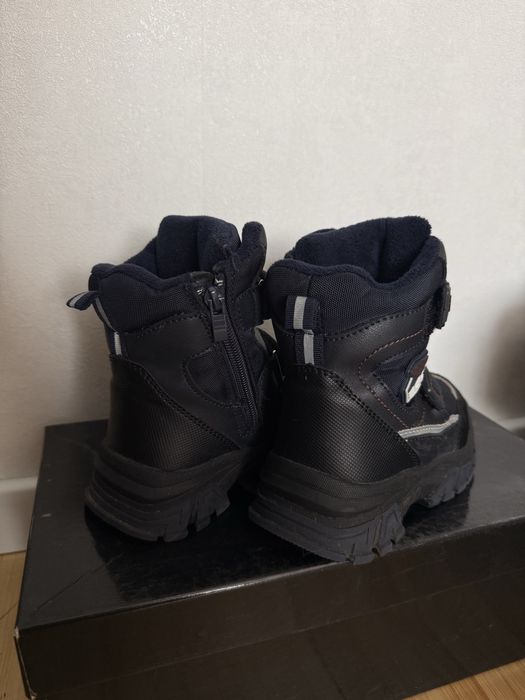 Зимняя детская обувь