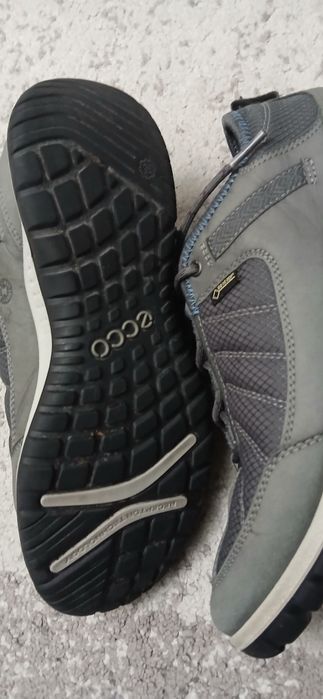 Pantofi Ecco baieti 38