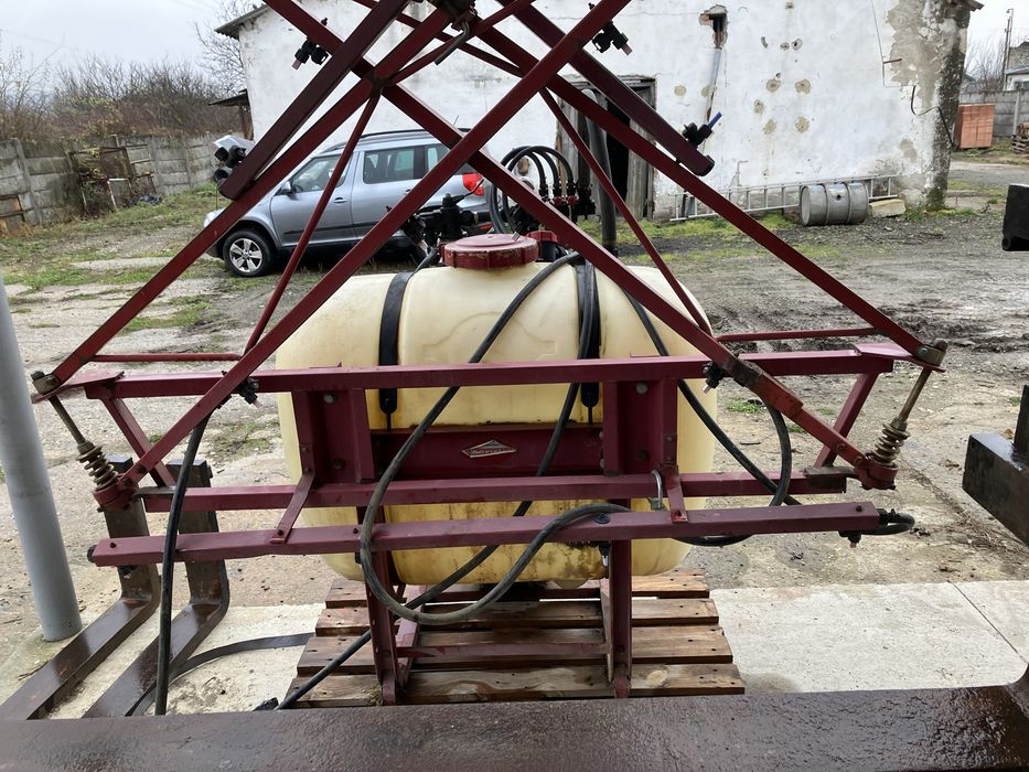 Pompa ierbicidat 400litri. Marca Hardi