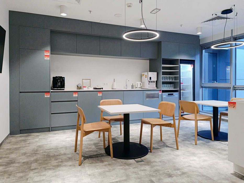 Напълно обслужени офис площи за вас и вашия екип в Regus BSR 1