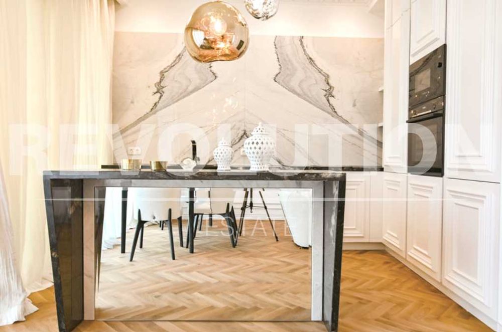 Продава се Тристаен апартамент в София, Лозенец - 143 кв.м за 4950 €/кв.м - Снимка #6