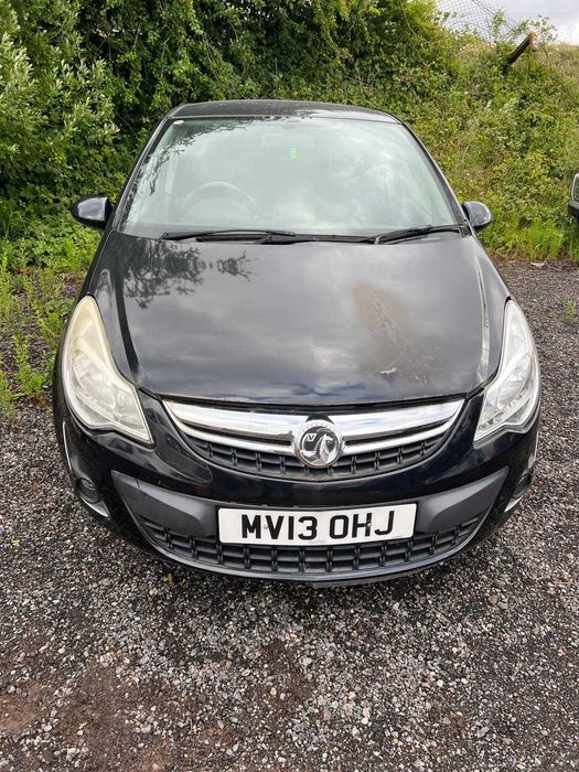 Dezmembrez opel corsa d fl 1.3cdti cod A13DTR cutie 6 trepte