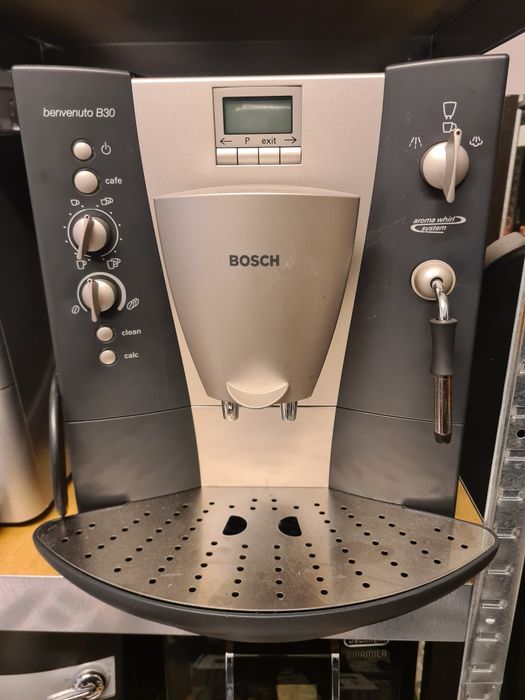 Aparat automat de cafea Bosch Benvenuto B30