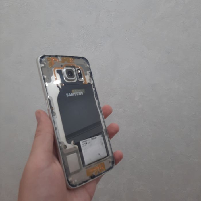 Продам Samsung S6 Edge 32 ГБ