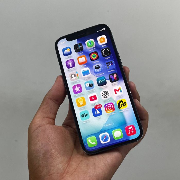 Iphone 12 mini 128gb xolati yaxshi srochno sotiladi