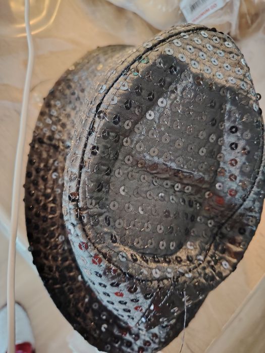 Продаем детскую маскарадную шлаяпу