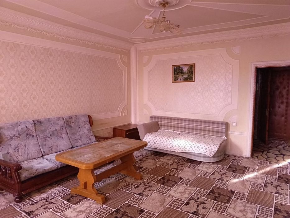 Продам  срочно квартиру район Юнус Абад 11 кВ 2х комнатная 64 кв.м