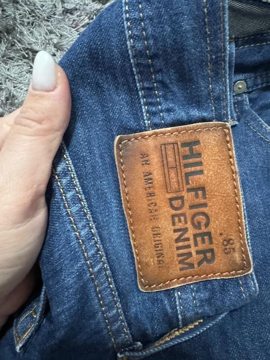 Blugi Tommy Hilfiger